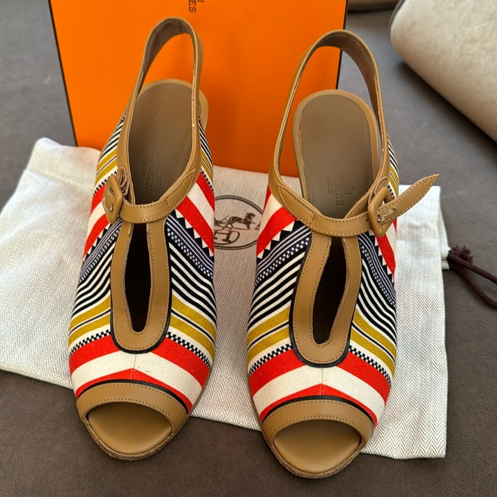 Hermes high heels shoes